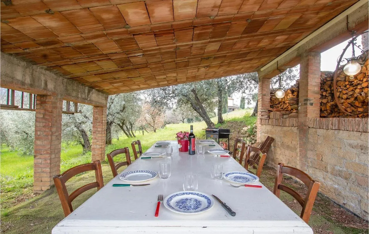 1 Bedroom Beautiful Apartment In Volterra Italië
