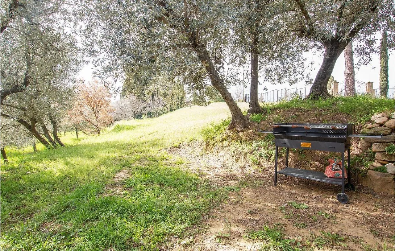 1 Bedroom Beautiful Apartment In Volterra Italië