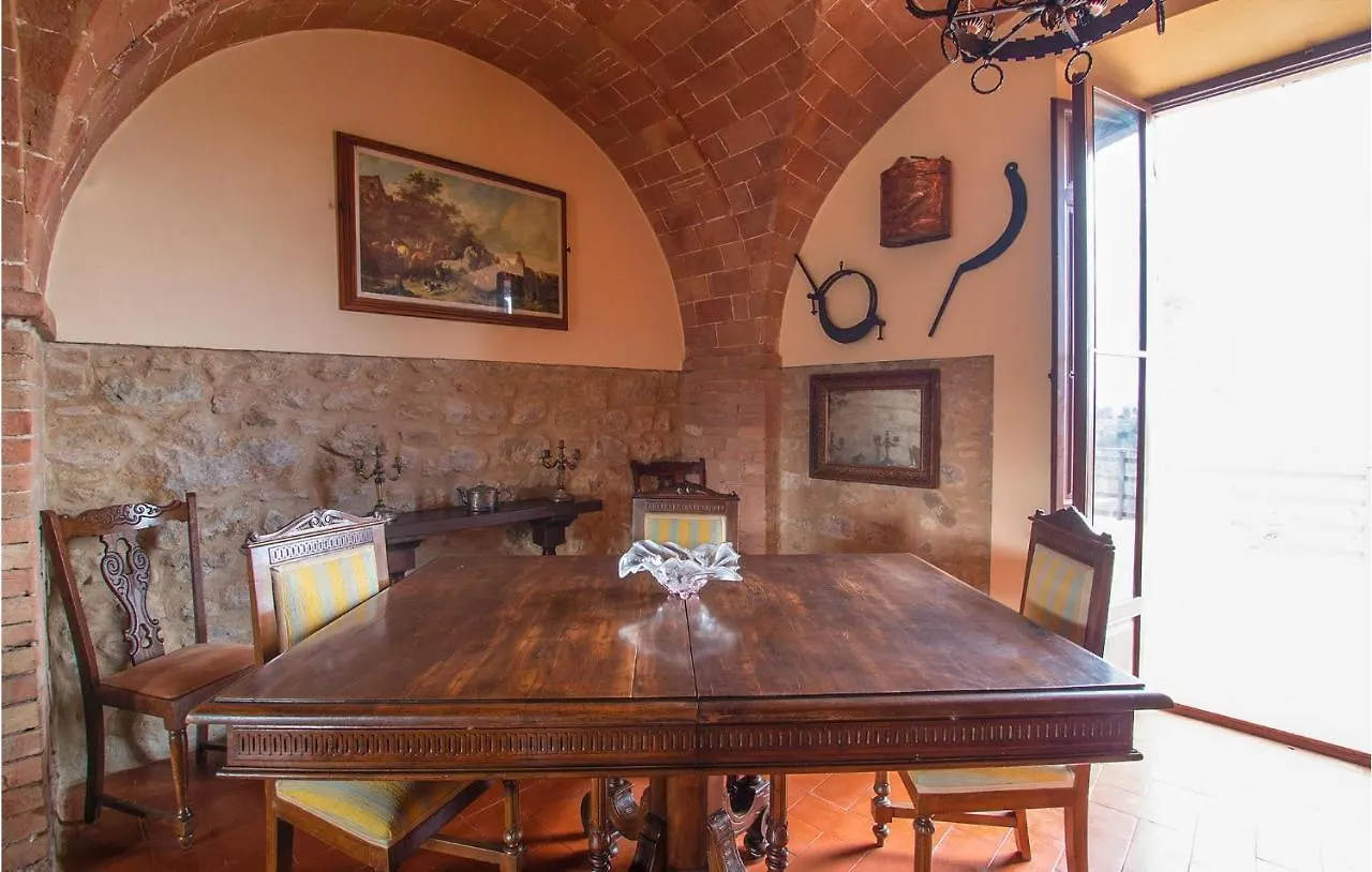 1 Bedroom Beautiful Apartment In Volterra 0*,  Italië
