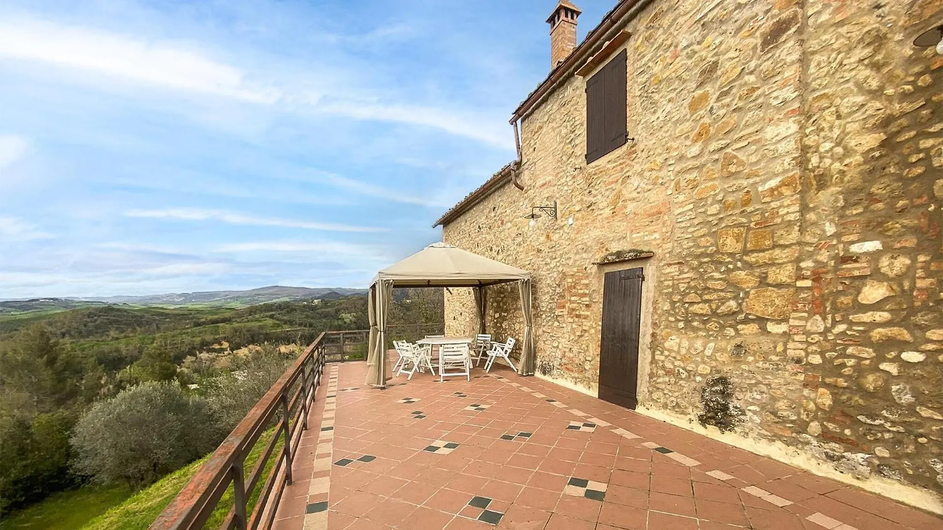 1 Bedroom Beautiful Apartment In Volterra